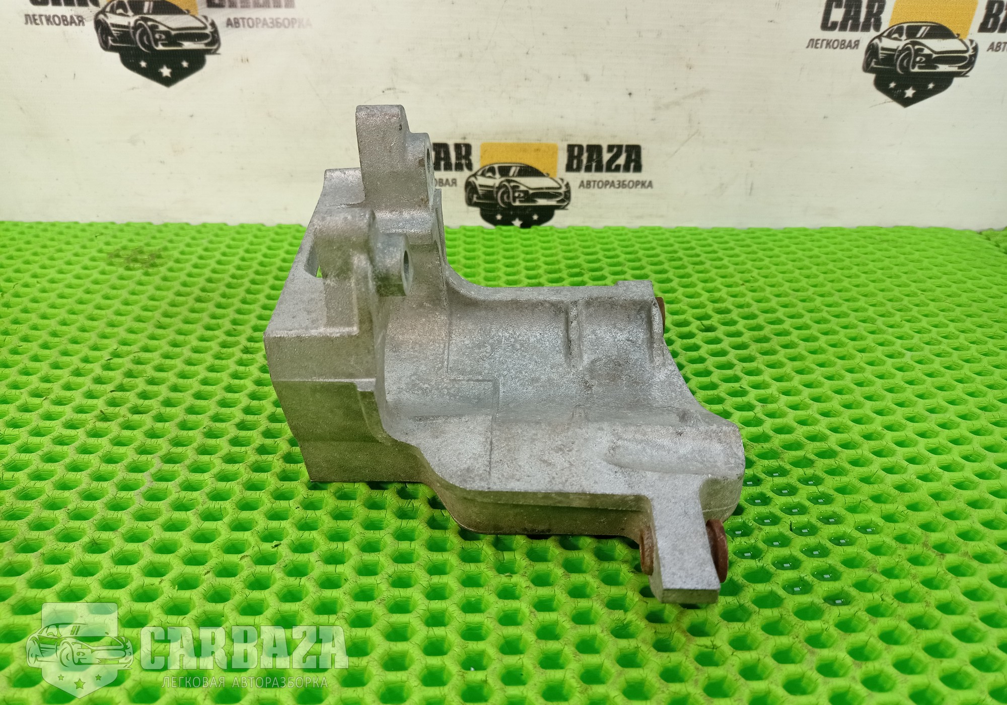 L3K913428A Кронштейн ТНВД 2.3