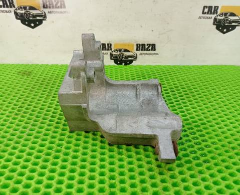 L3K913428A Кронштейн ТНВД 2.3 для Mazda 6