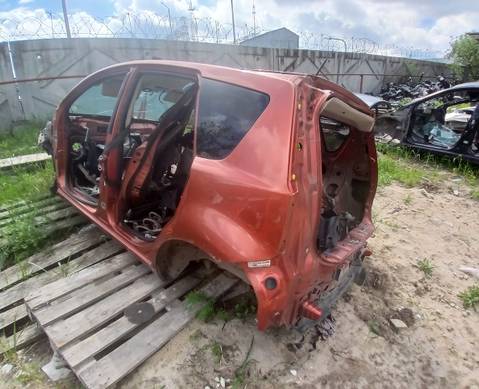 Крыло заднее левое для Nissan Note I (с 2006 по 2013)