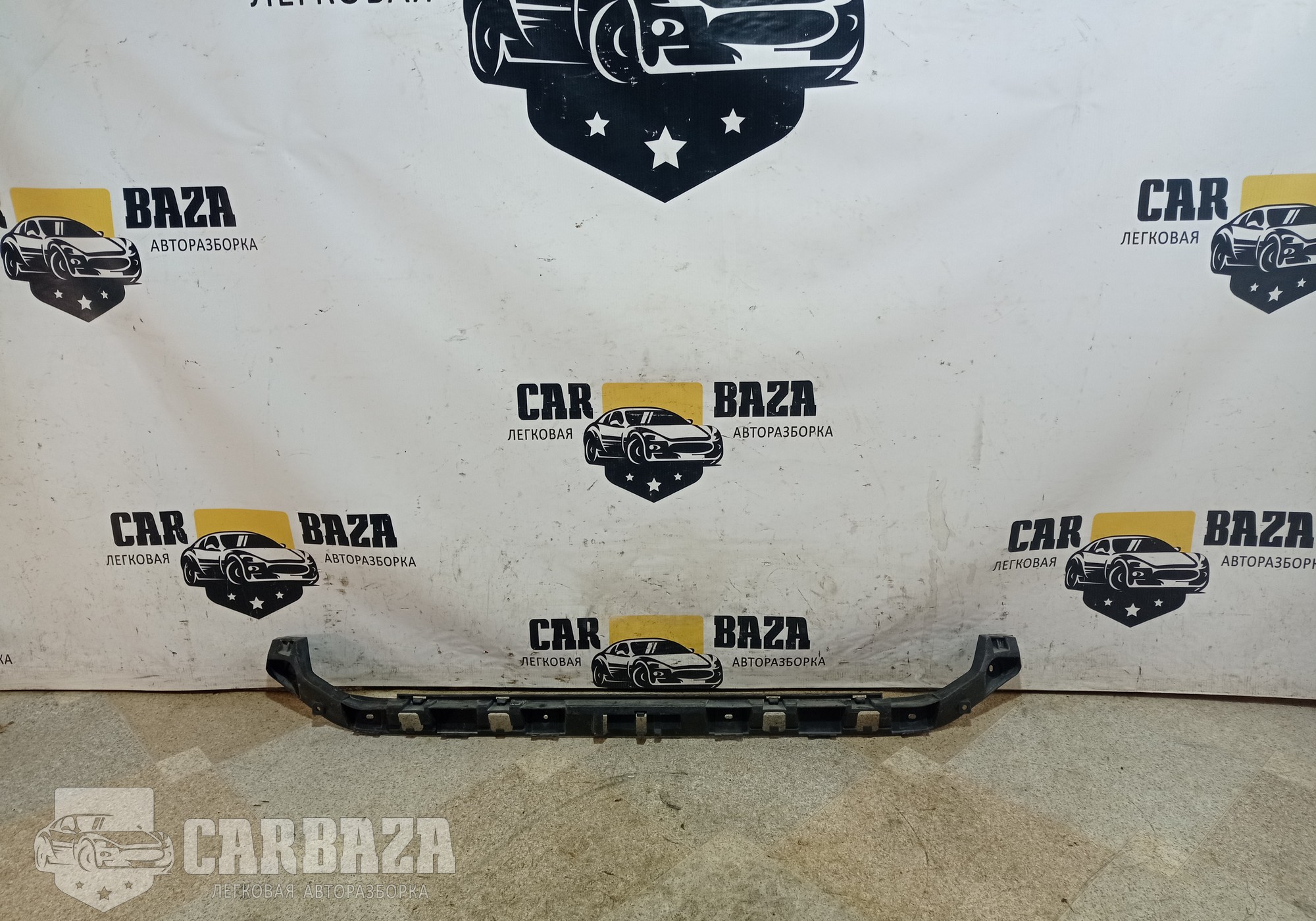 3C8807863C Направляющая заднего бампера для Volkswagen Passat CC (с 2008 по 2017)