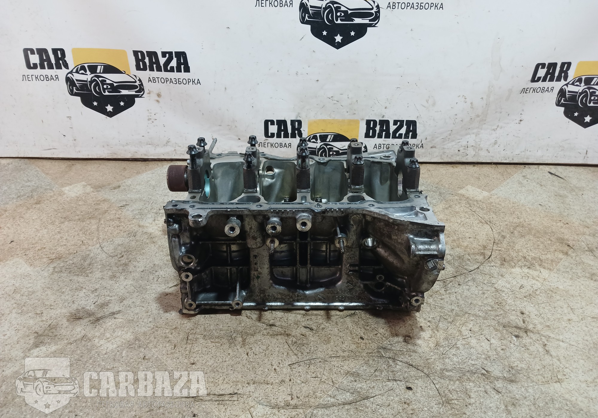 110116806R Блок цилиндров HR13DDT