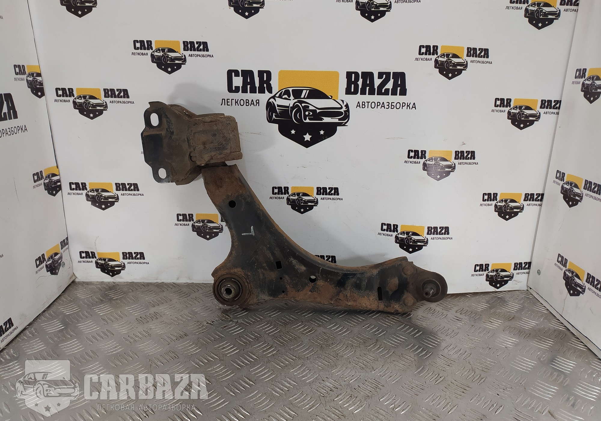 LR007206 Рычаги передний левый L для Land Rover Freelander