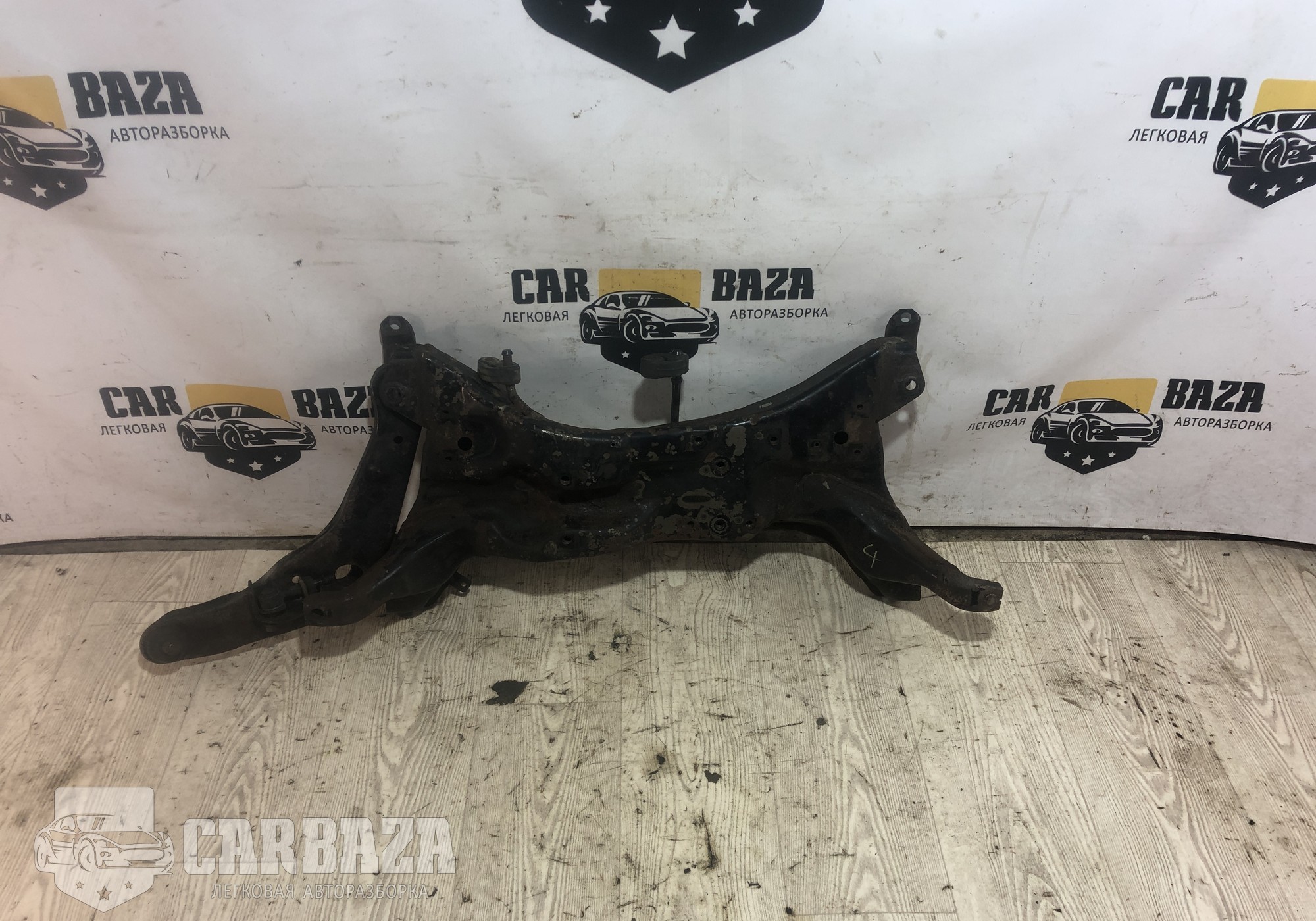 MR961222 Подрамник передний для Mitsubishi Outlander I (с 2002 по 2008)