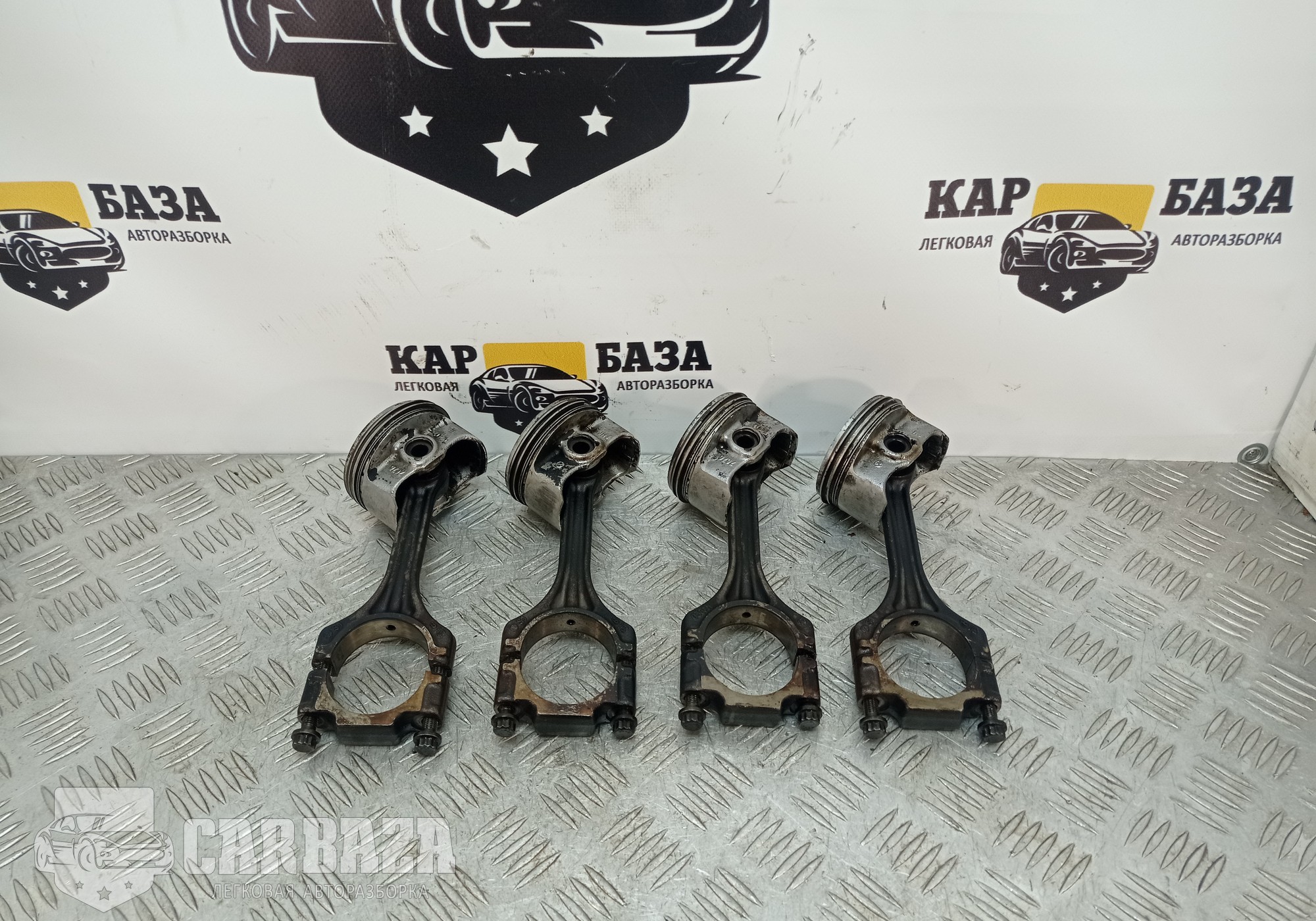 036107065ET Поршень двигателя 1.6 CFNA