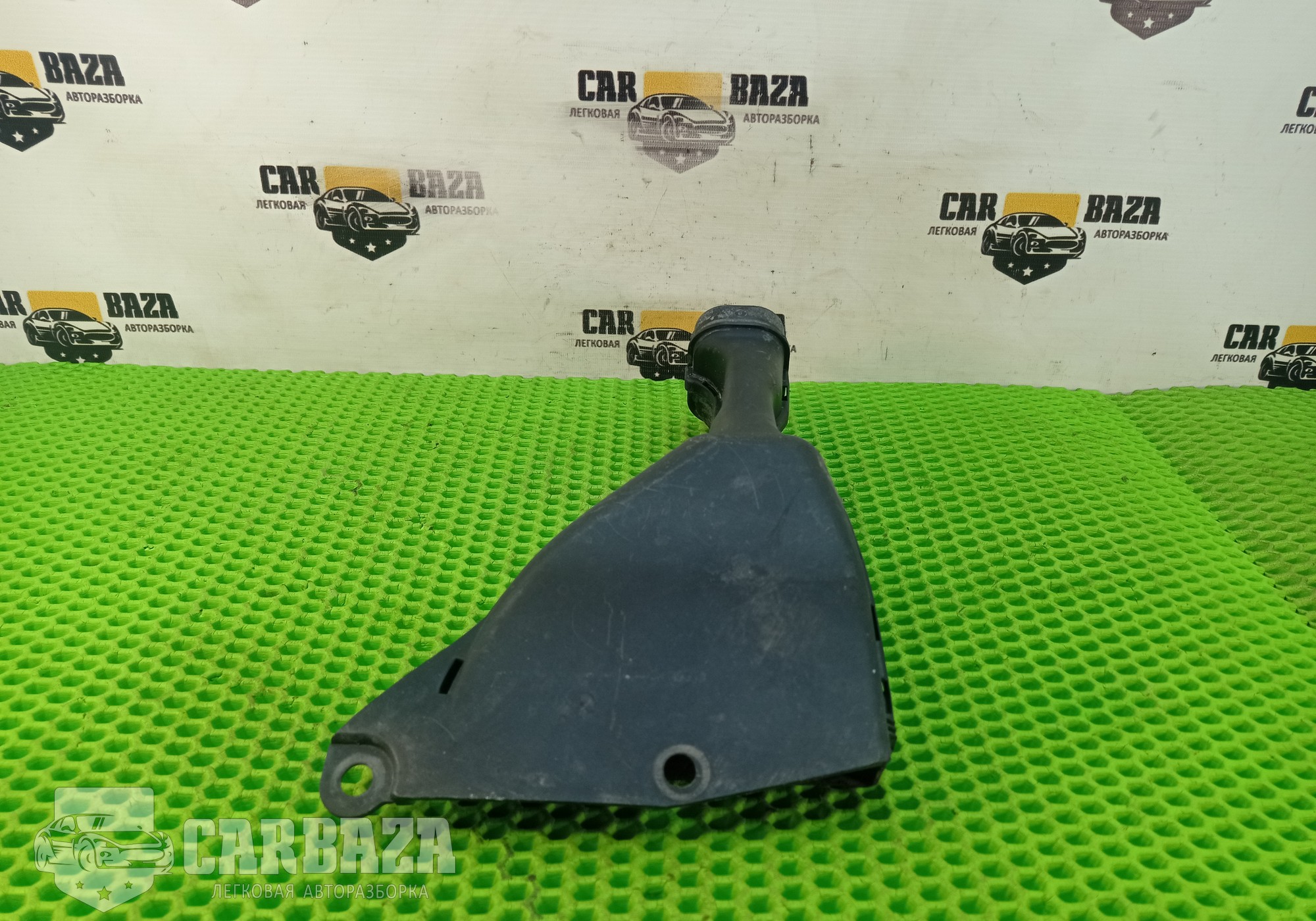 MR993548 Воздухозаборник 4A90 1.3 для Mitsubishi Colt VI (с 2002 по 2012)