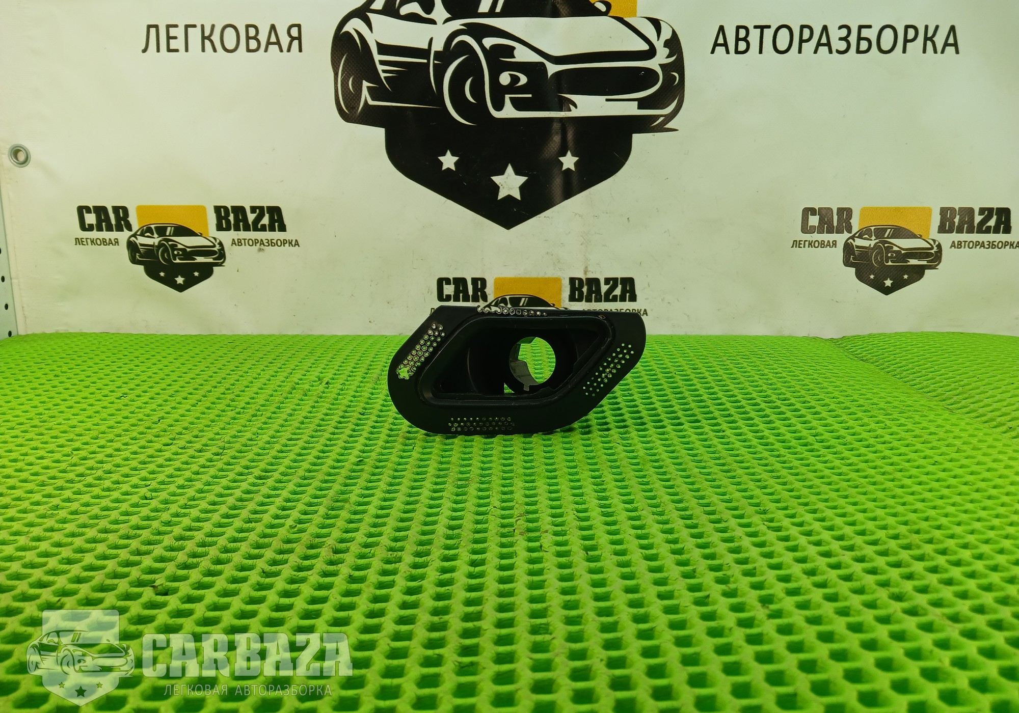 13227351 Фикcатор омывателя фары левый для Opel Insignia I (с 2008 по 2017)