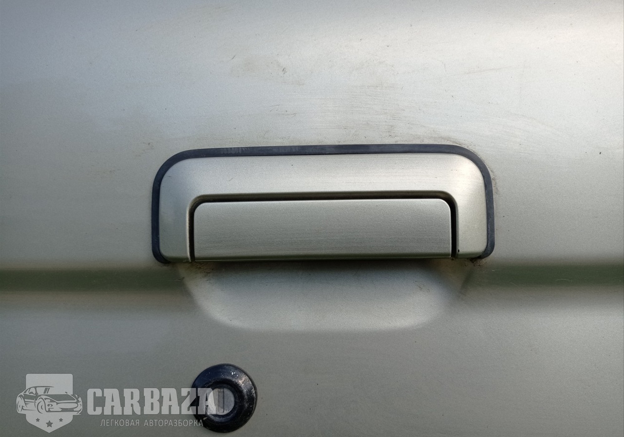 MR655770 Ручка двери наружная передняя правая R для Mitsubishi Montero Sport