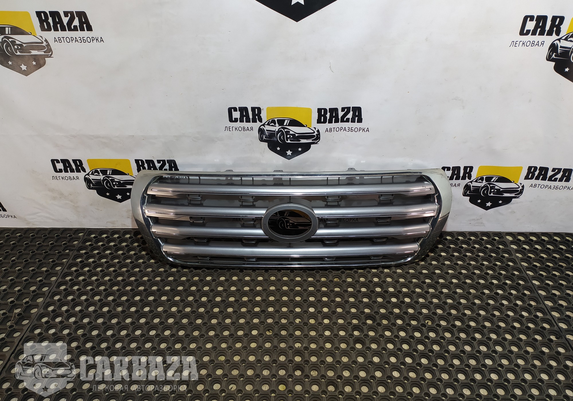 T07423GC Решетка радиатора для Toyota Land Cruiser 200 (с 2007)