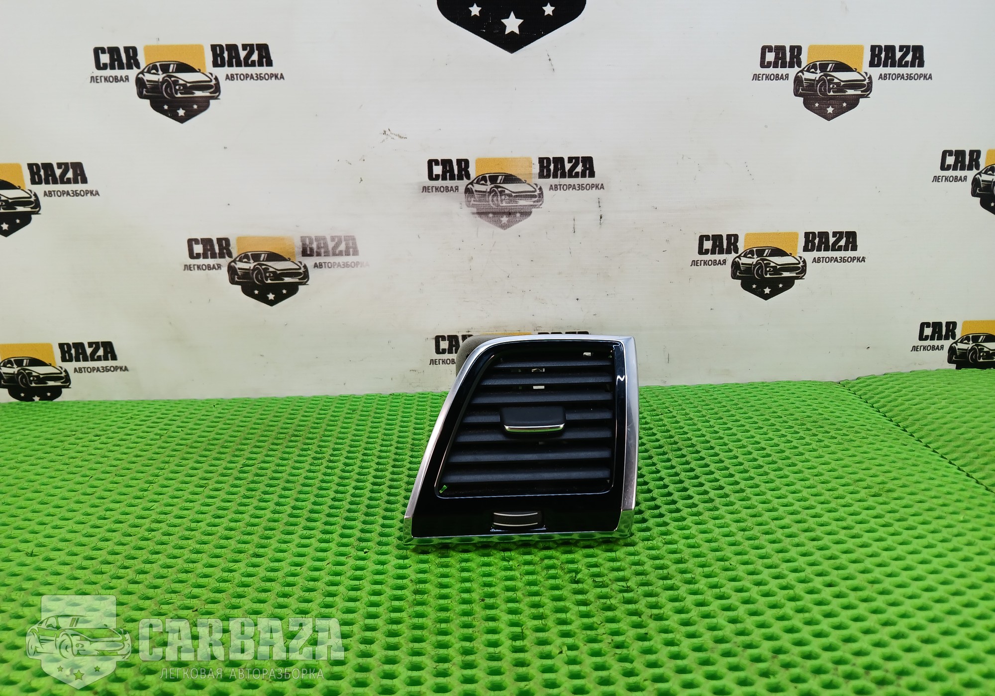 32219346 Воздуховод торпедо правый для Volvo XC90 II (с 2014)