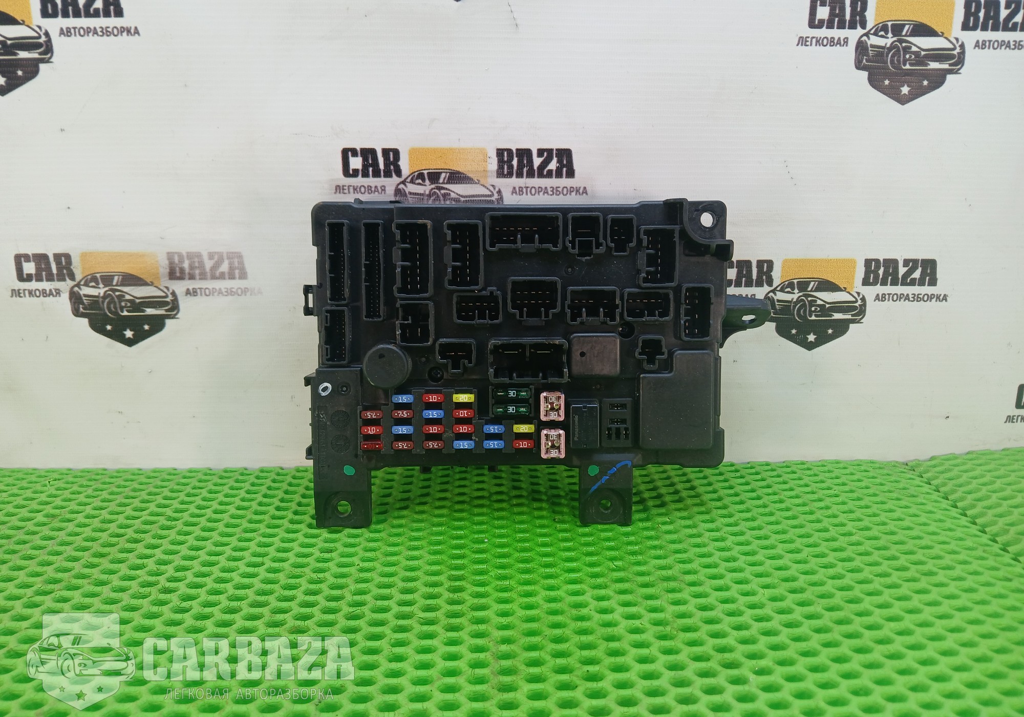 8637A888 Блок предохранителей салона для Mitsubishi Outlander III (с 2012)