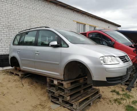 Volkswagen Touran I 2008 г. в разборе