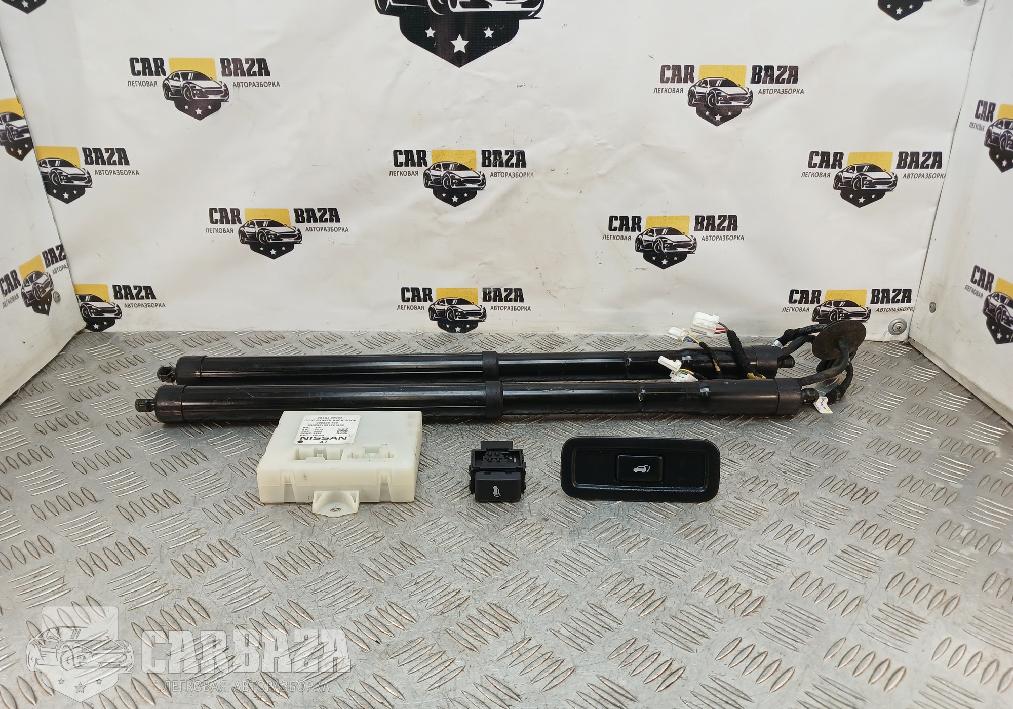 905603FY0A Электропривод багажника