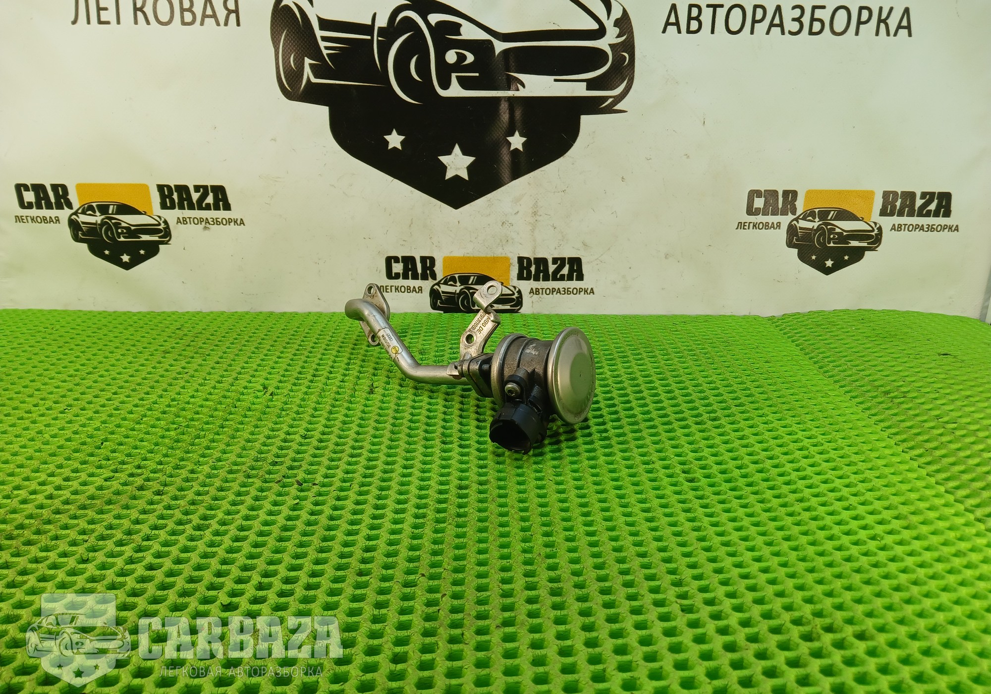 06A131351J Клапан ЕГР левый 4.2 FSI