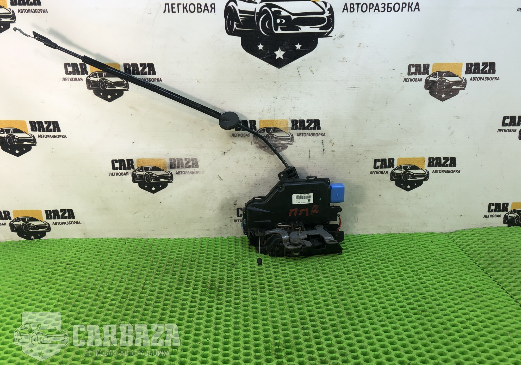 3D1837016AC Замок двери передний правый