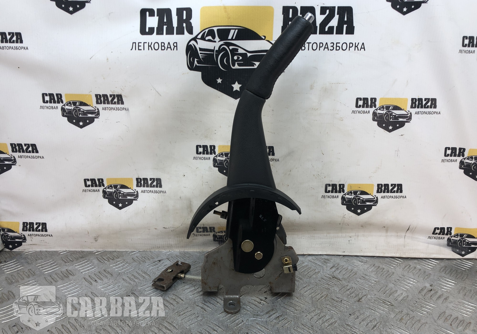 MR977212HA Рычаг стояночного тормоза для Mitsubishi Outlander I (с 2002 по 2008)