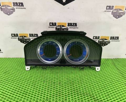 31343497 Панель приборов R-design