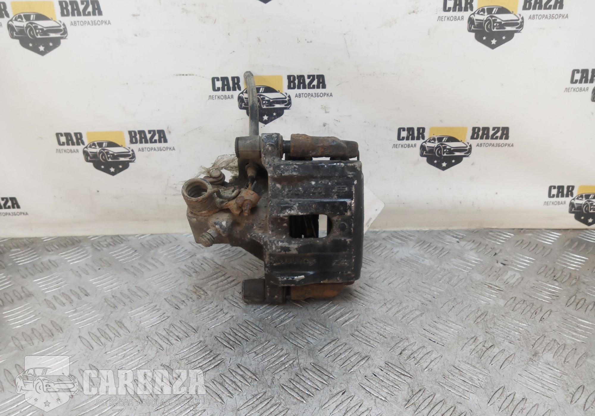 36001766 Суппорт задний правый для Volvo V50