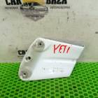 5L0821142 Кронштейн правого крыла для Skoda Yeti (с 2009 по 2018)