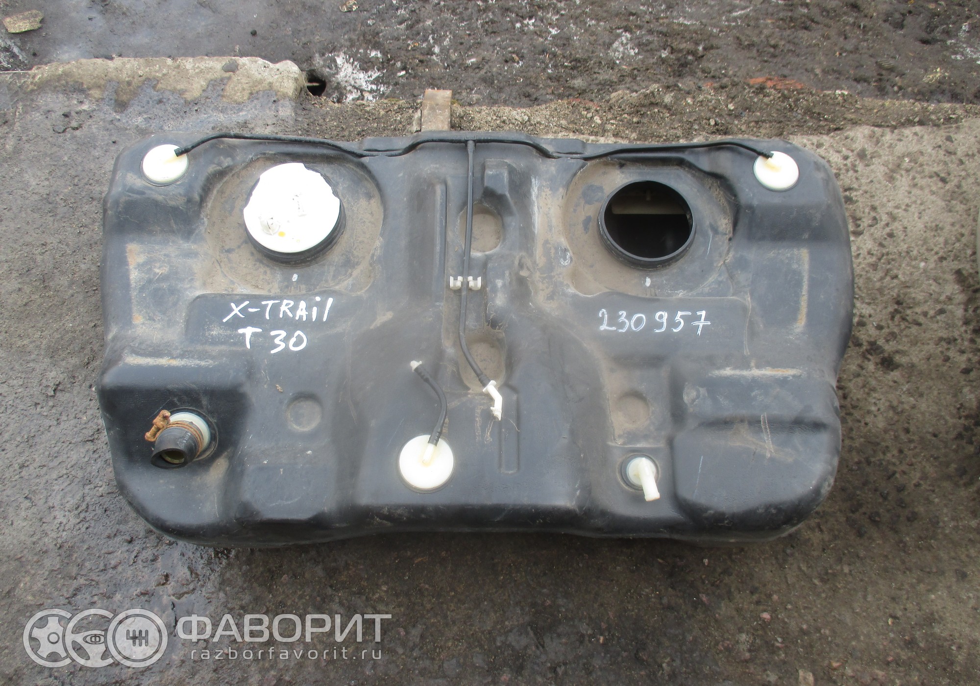 Bak Toplivnyj 172058h300 Dlya Nissan X Trail Kupit B U Za 1499 R