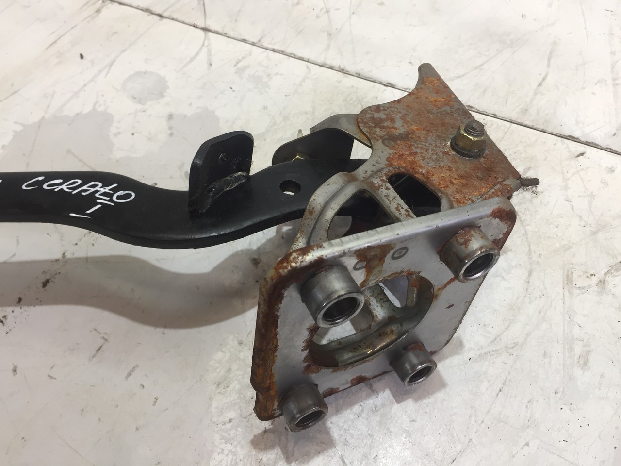 Киа церато проваливается педаль тормоза - 98 фото