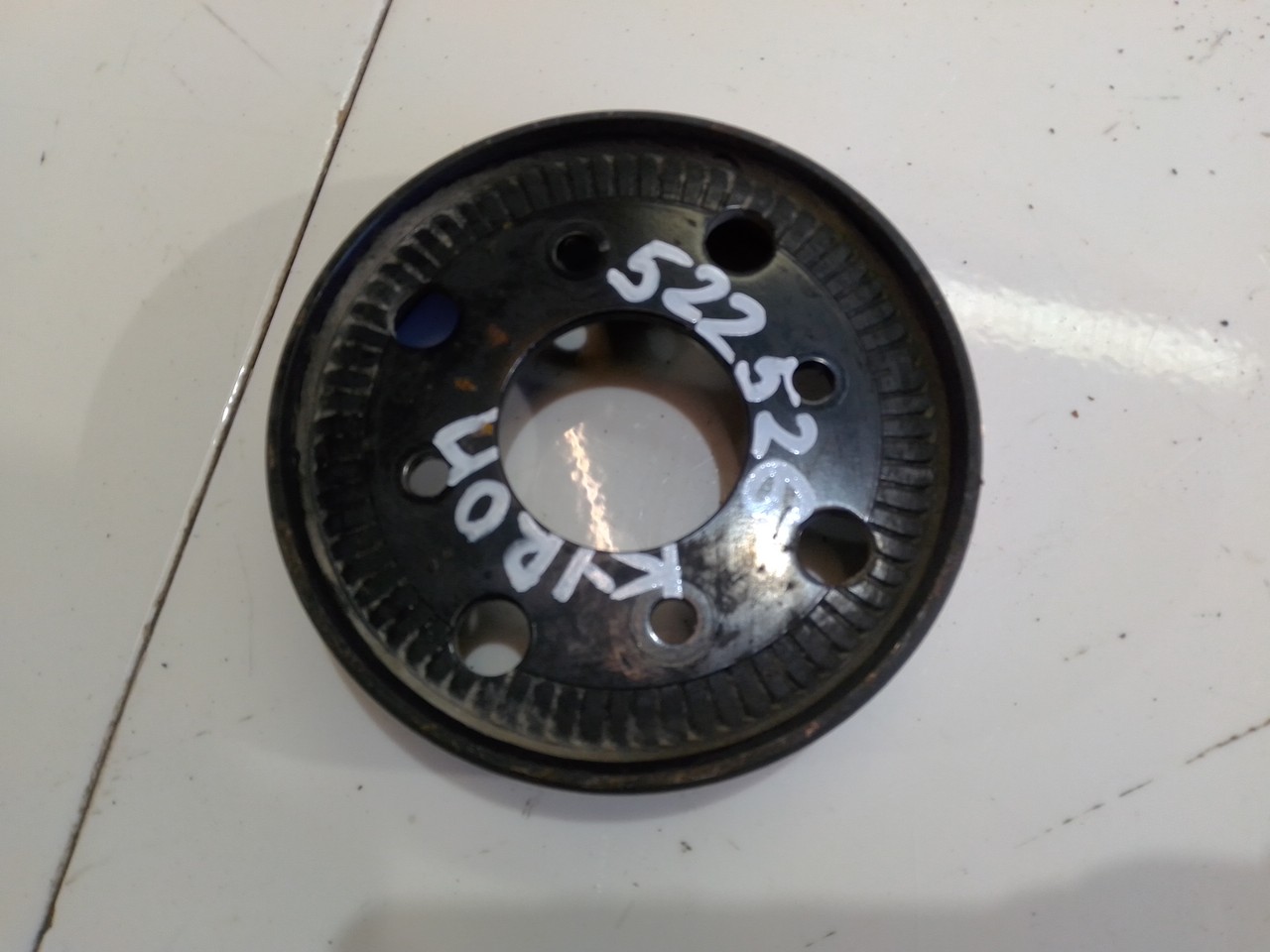 Шкив вискомуфты. Шкив вентилятора toyota lite ace. Шкив mitsubishi арт. Шкив вискомуфты ауди с4. Шкив вискомуфта маз купить.