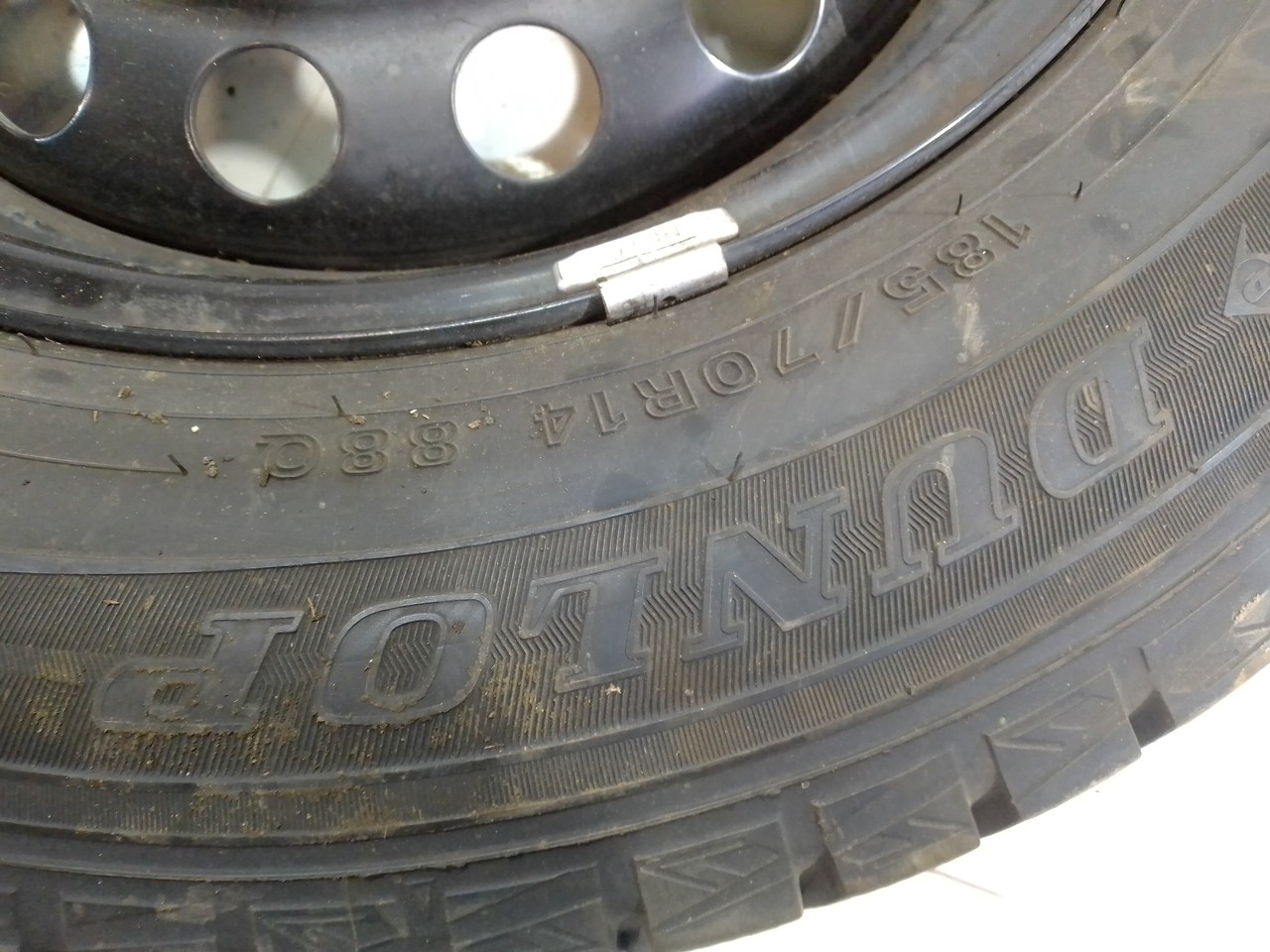 Шины dunlop r14 70. Dunlop r14. шины dunlop r14 для прицепа. вес шины 14&quot; данлуп.