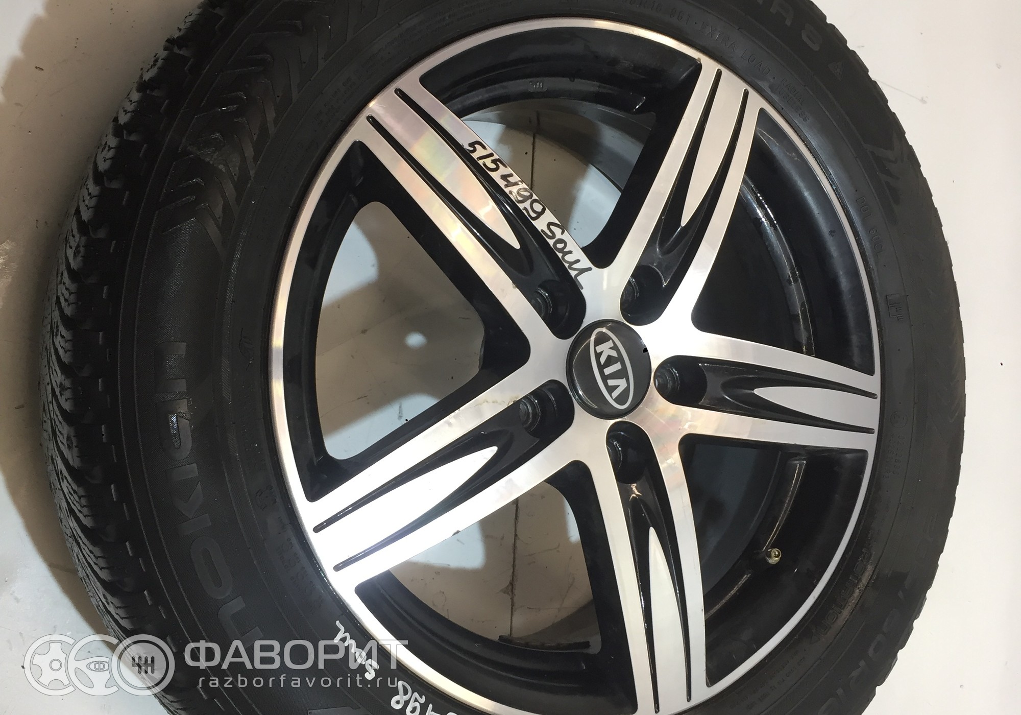 Покрышка R16 Nokian 20560R16 для Kia Soul - купить б/у за 3212 р.