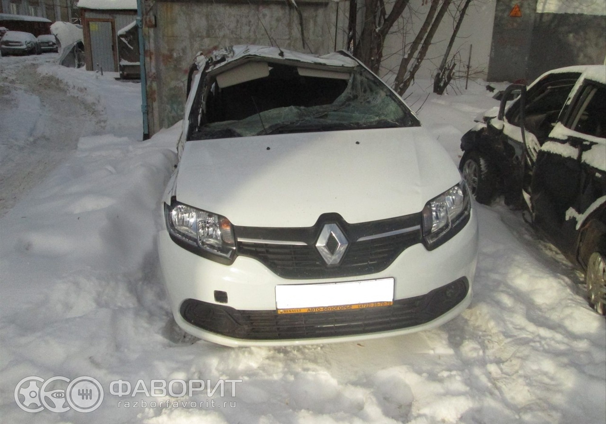 В разборе Renault Logan II 2015 г. 1.6 л. МКПП