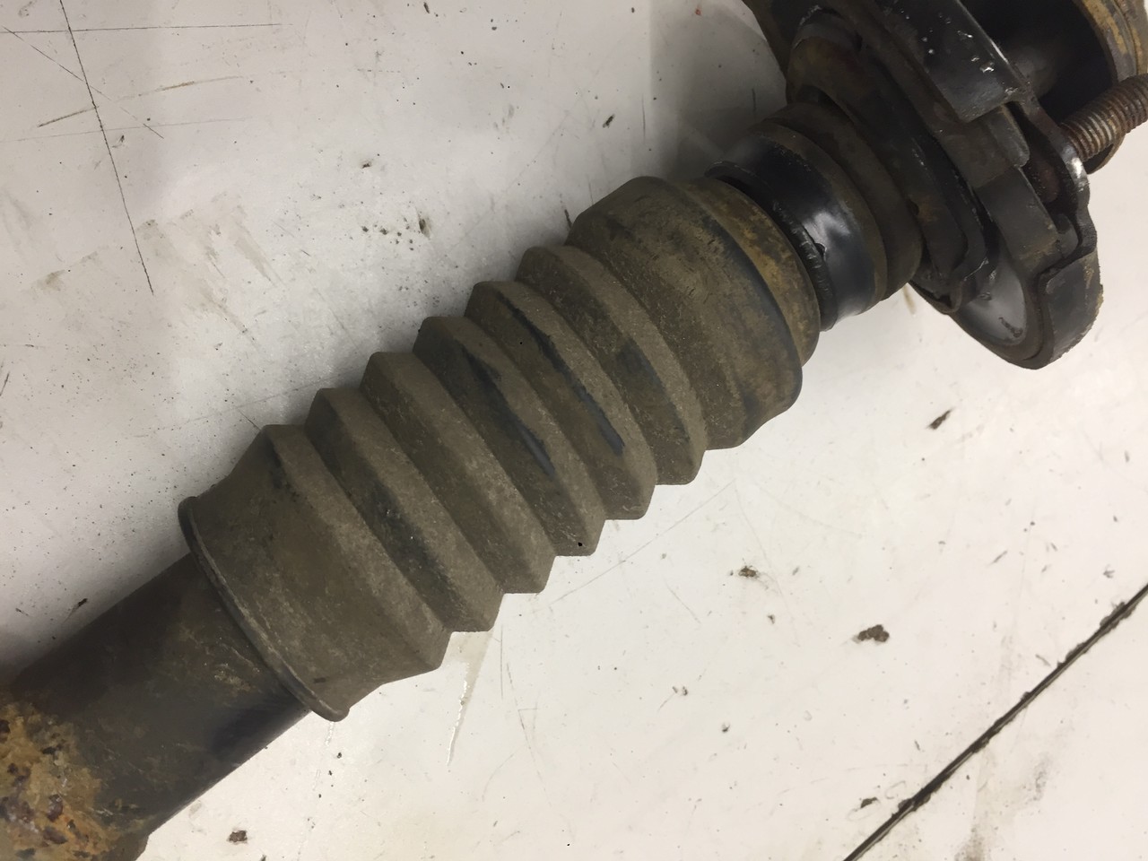 Задние амортизаторы киа мохаве аналоги - 81 фото