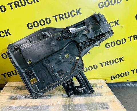 81626456055 Кронштейн стеклоподъемника левый