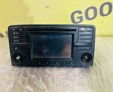 81281006017 Медиацентр (магнитола) для Man