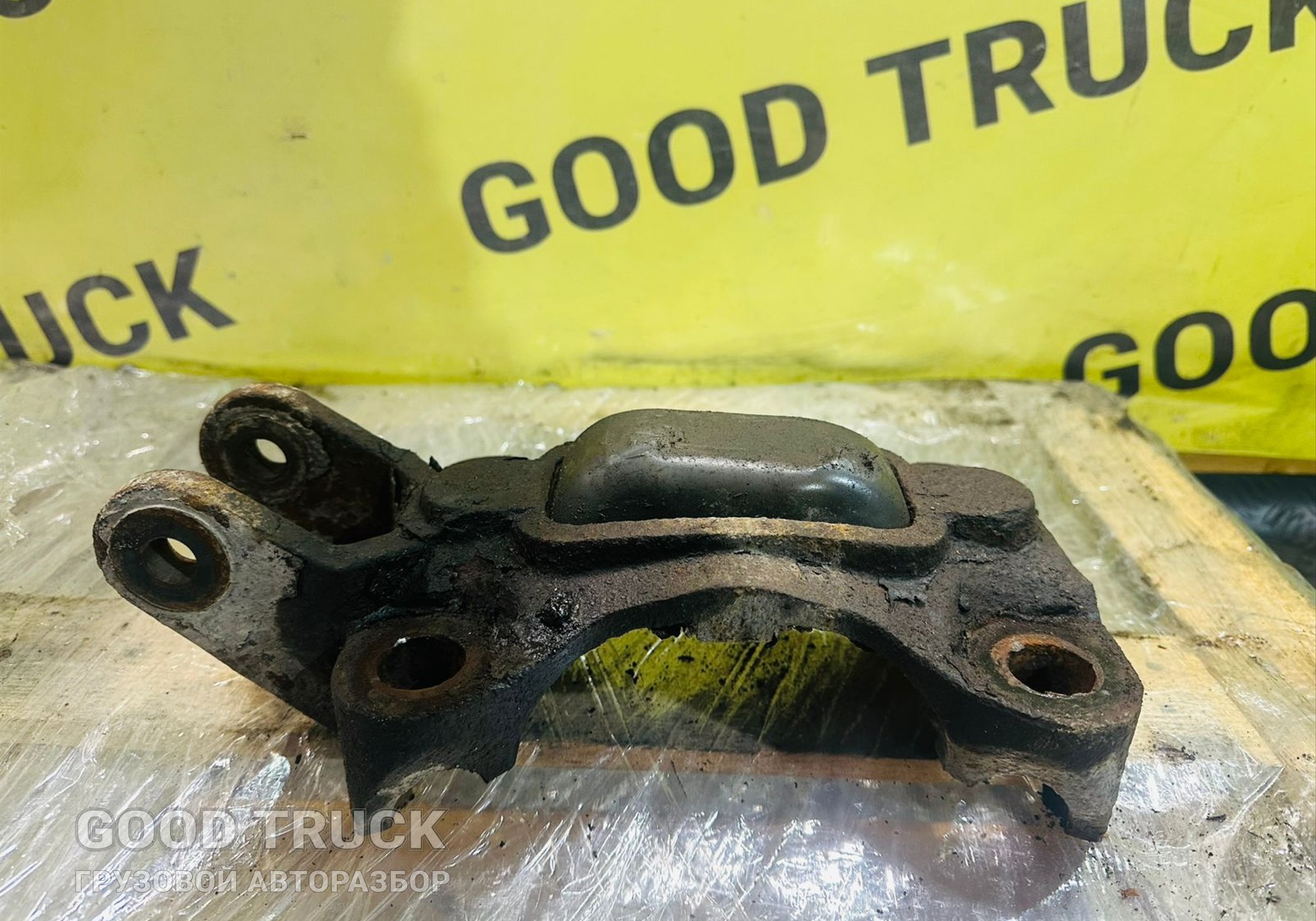 016496 Кронштейн крепления амортизатора для Полуприцепа Schmitz для Полуприцепы Schmitz