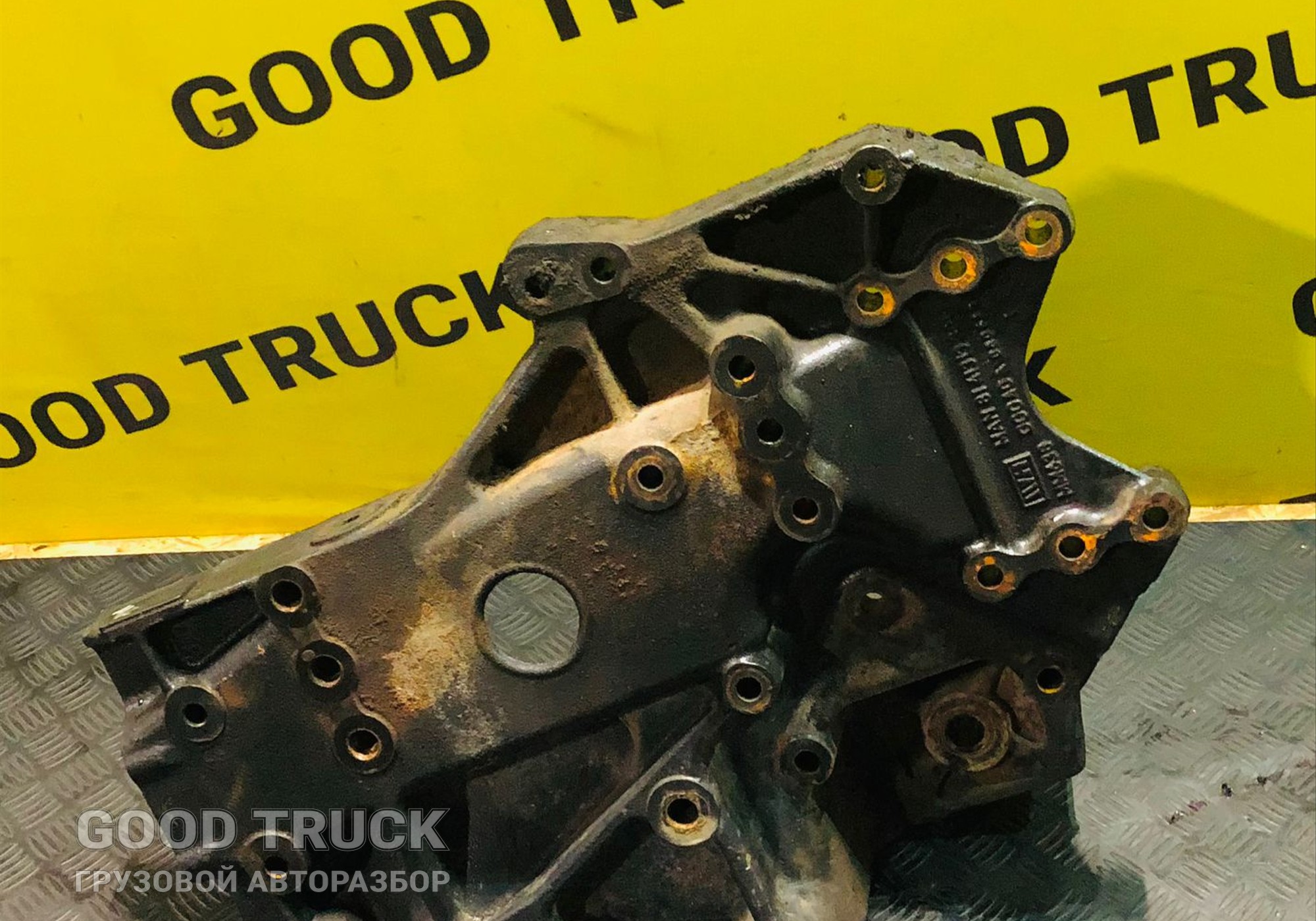 81413133019 Кронштейн рессоры передней левый Man TGS II для Man TGS II (с 2012)