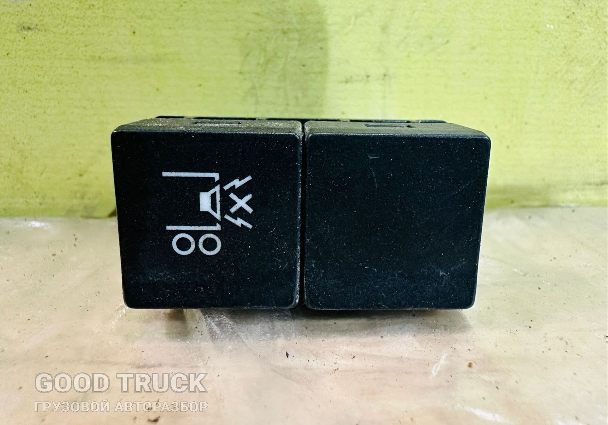 2309510 Кнопка включения освещения для Daf XF