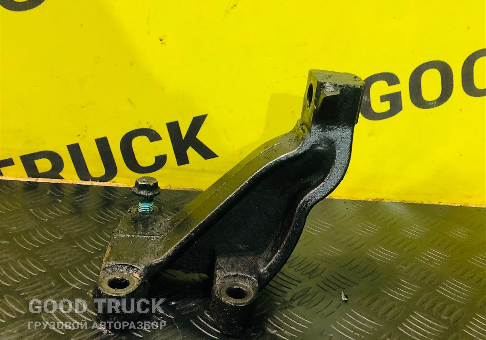 51415013055 Кронштейн двигателя передний левый MAN D2066 для Man TGX II (с 2012)