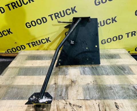 1744188 Кронштейн корпуса подножек правый для Daf XF105 (с 2005)