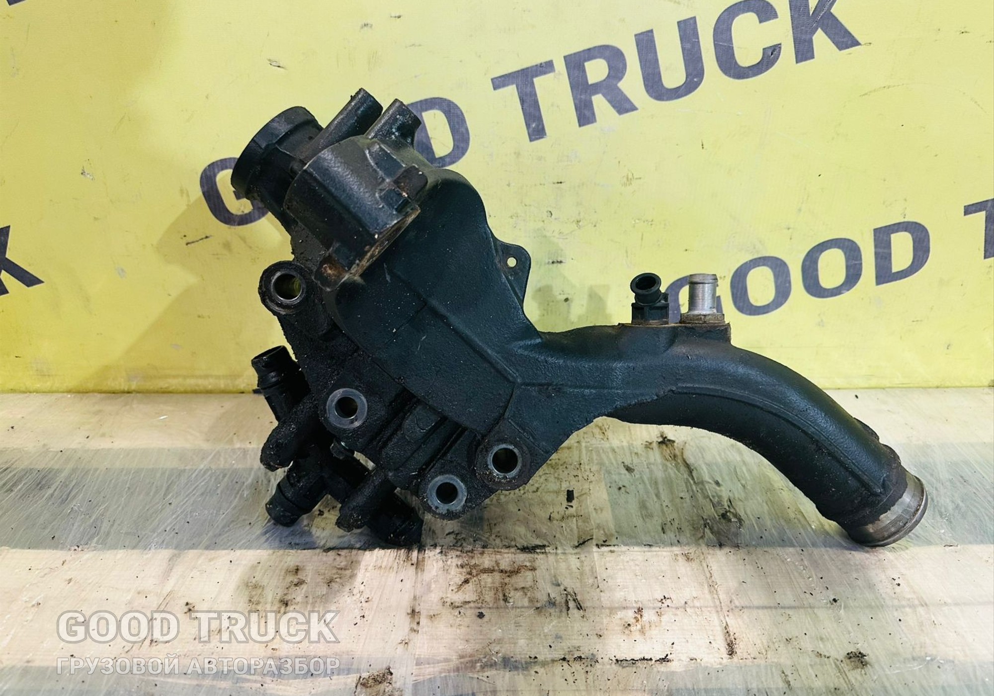 51415013138 Патрубок системы охлаждения для Man TGX II (с 2012)