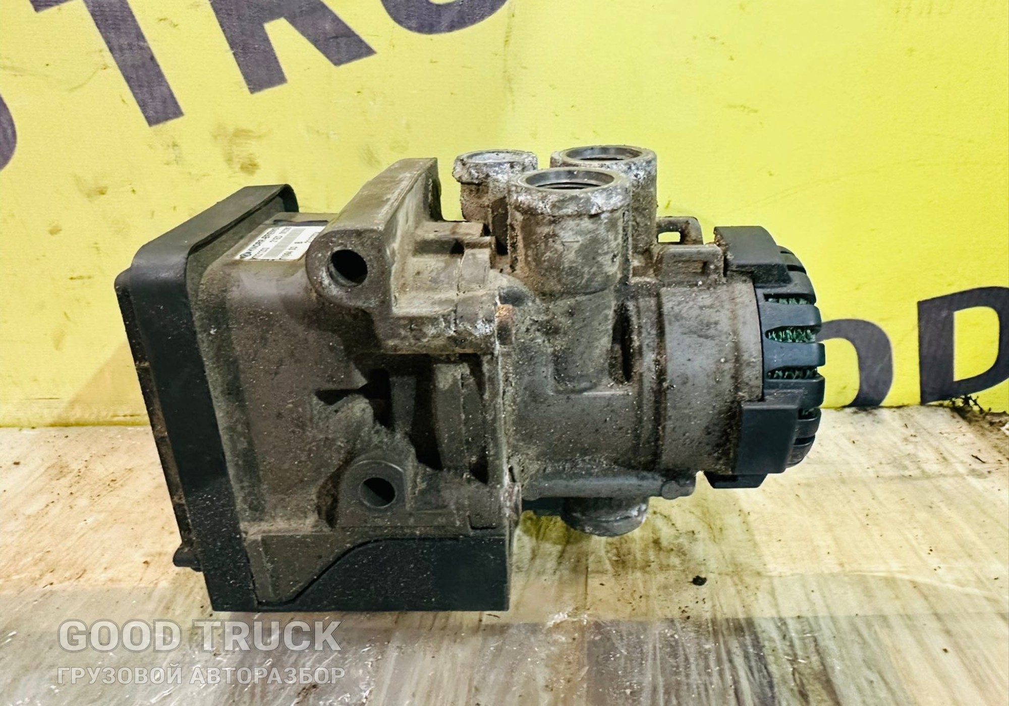 21122034 Модулятор тормозов EBS для Volvo FH 3 (с 2008 по 2012)