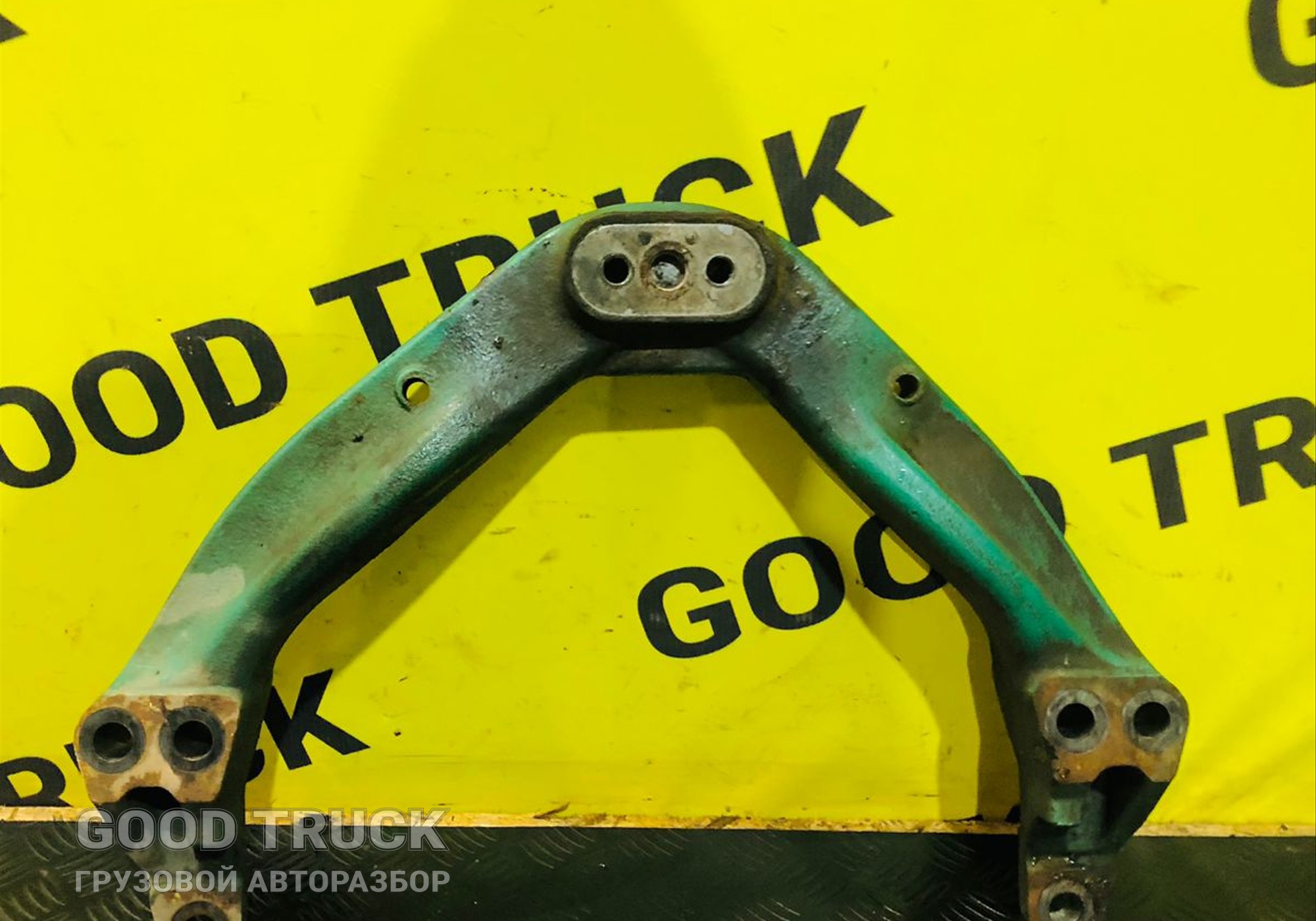 21315115 Кронштейн двигателя передний для Volvo FH 3 (с 2008 по 2012)