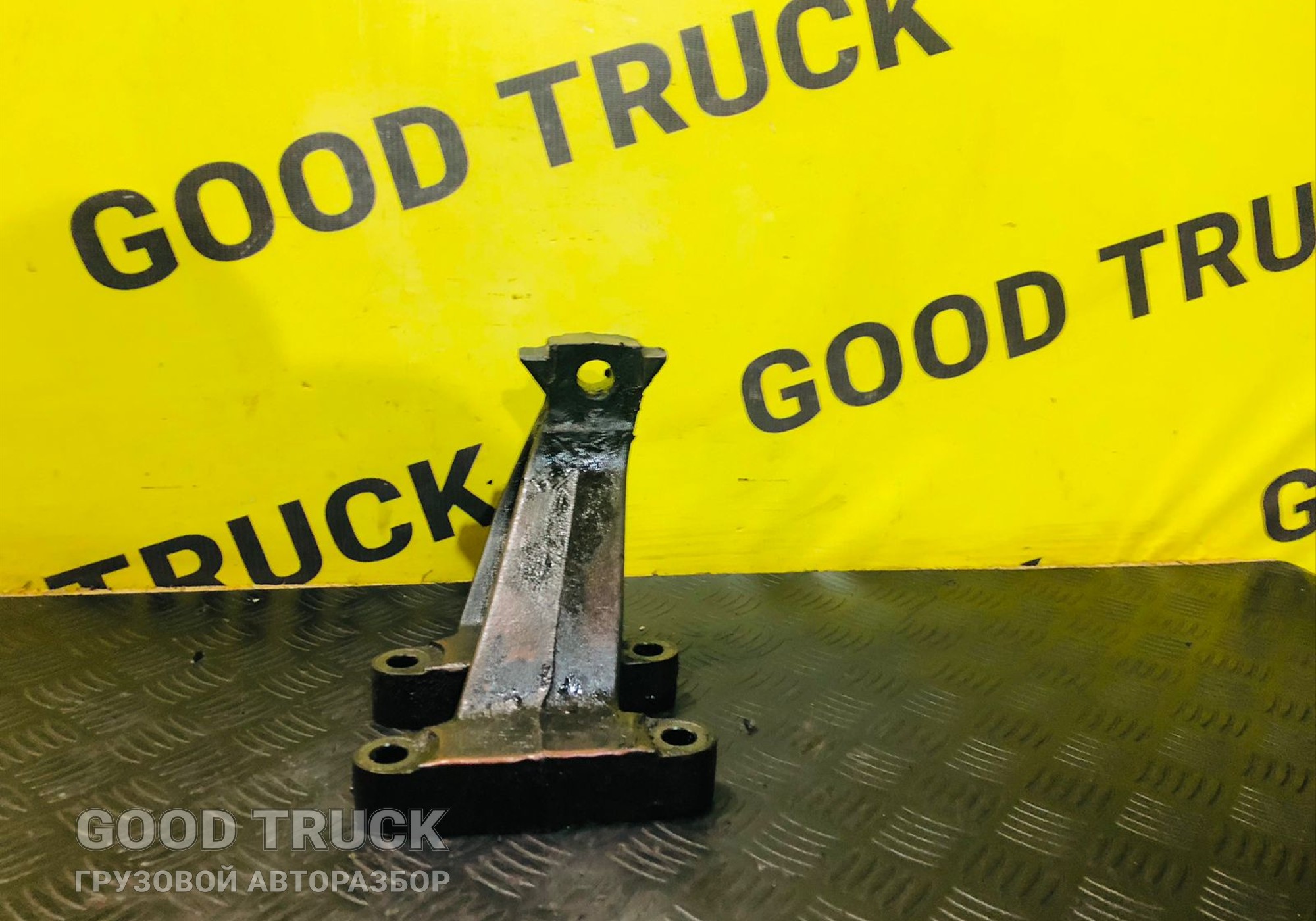 51415010117 Кронштейн двигателя передний левый для Man TGS I (с 2007)