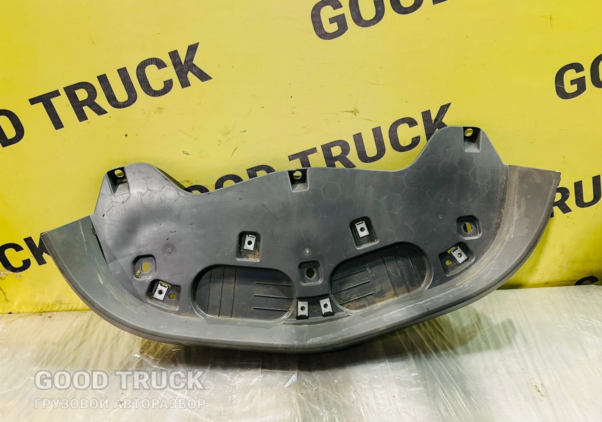 2295636 Накладка торпедо для Daf XG+