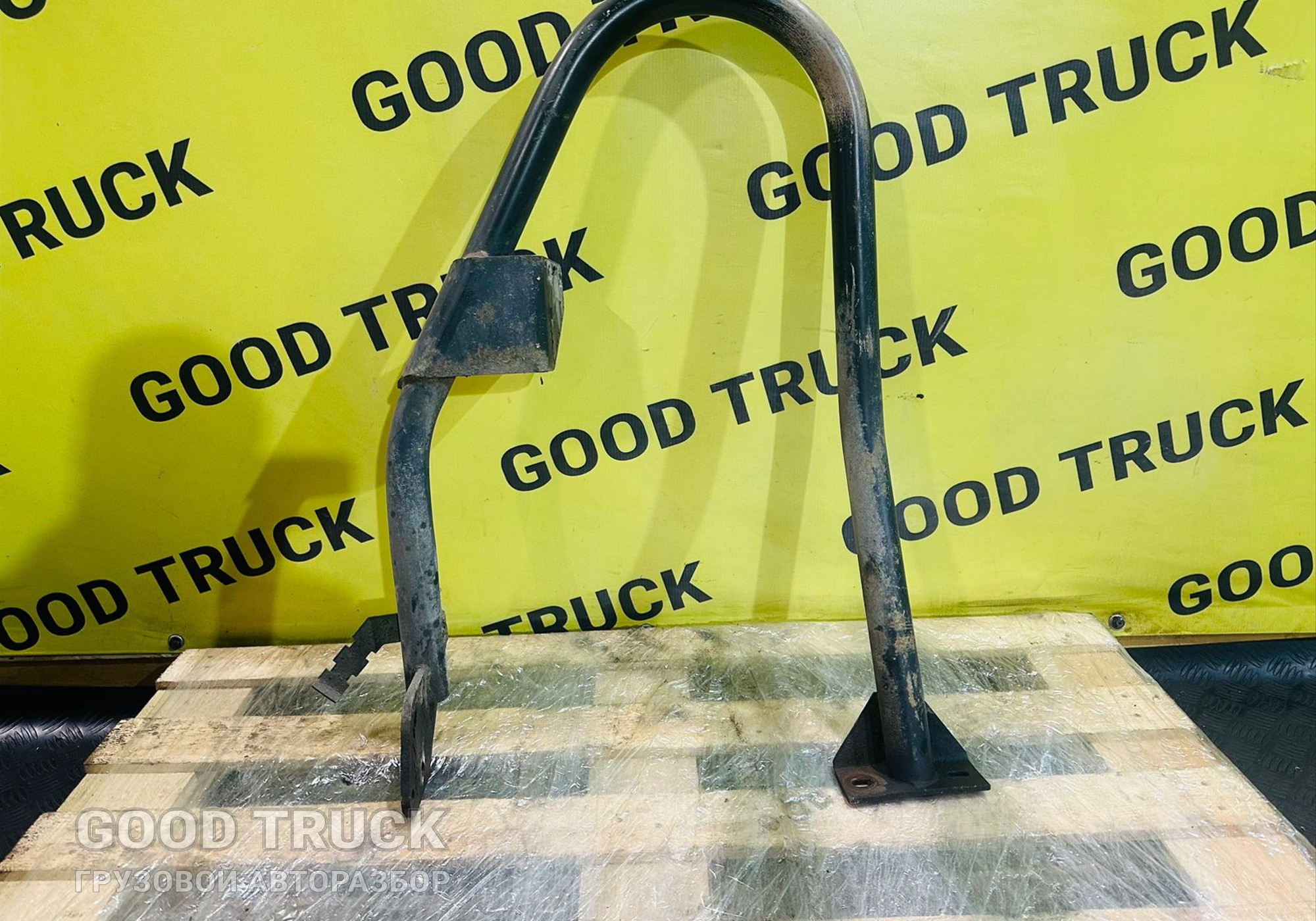 54908404524 Поручень за кабиной для КАМАЗ 5490 (с 2013)