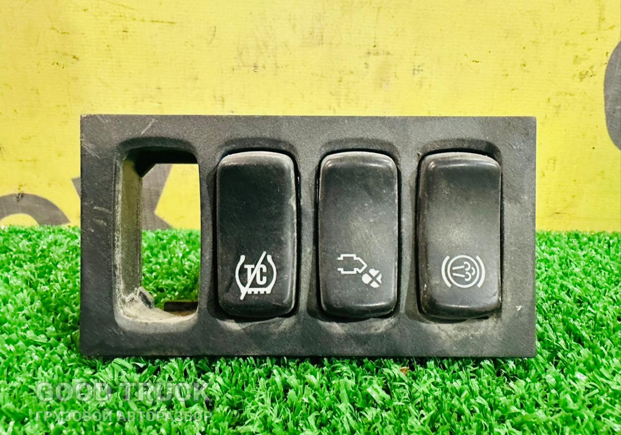 1421845 Блок кнопок для Scania 5-series R (с 2004 по 2016)