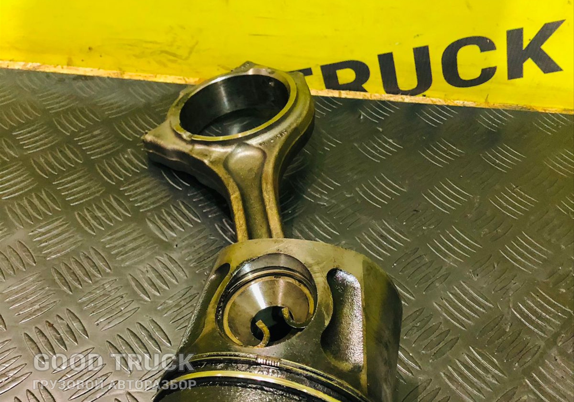 51025006260 Поршень с шатуном D2066 для Man