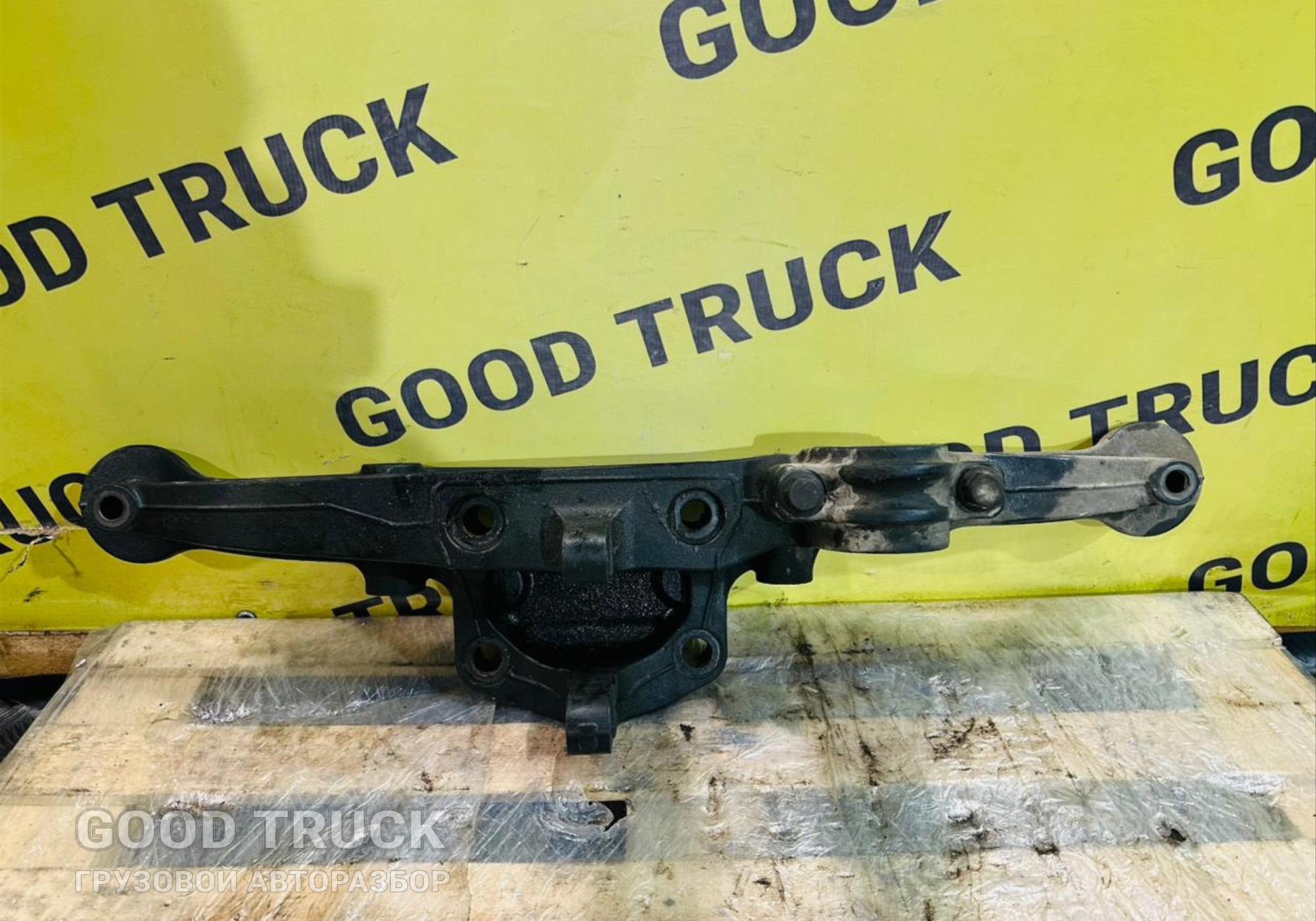 H429500000080 Кронштейн пневморессоры задний левый для Foton