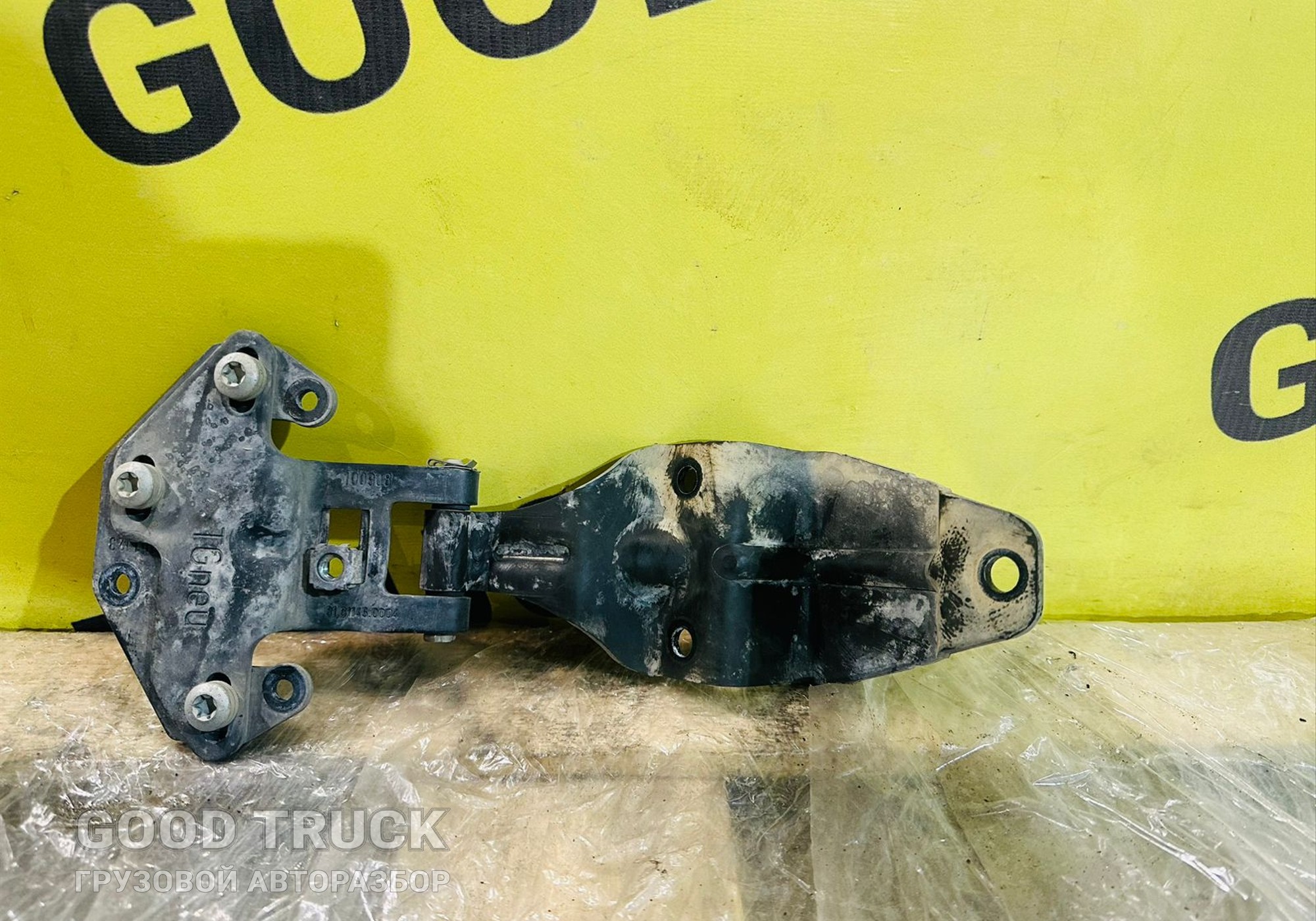 81611450004 Петля капота для Man TGX II (с 2012)