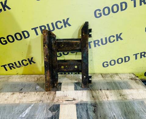 21412903 Кронштейн ящика АКБ для Volvo