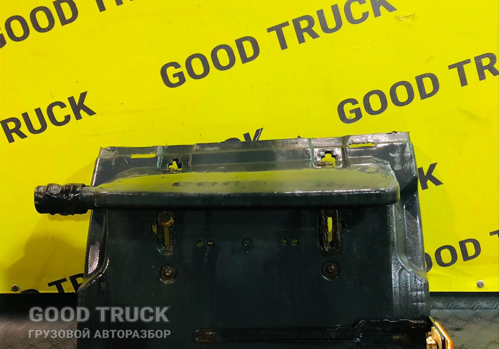 21094391 Крыло заднее Volvo FH, Volvo FM (локер) для Volvo FH 3 (с 2008 по 2012)