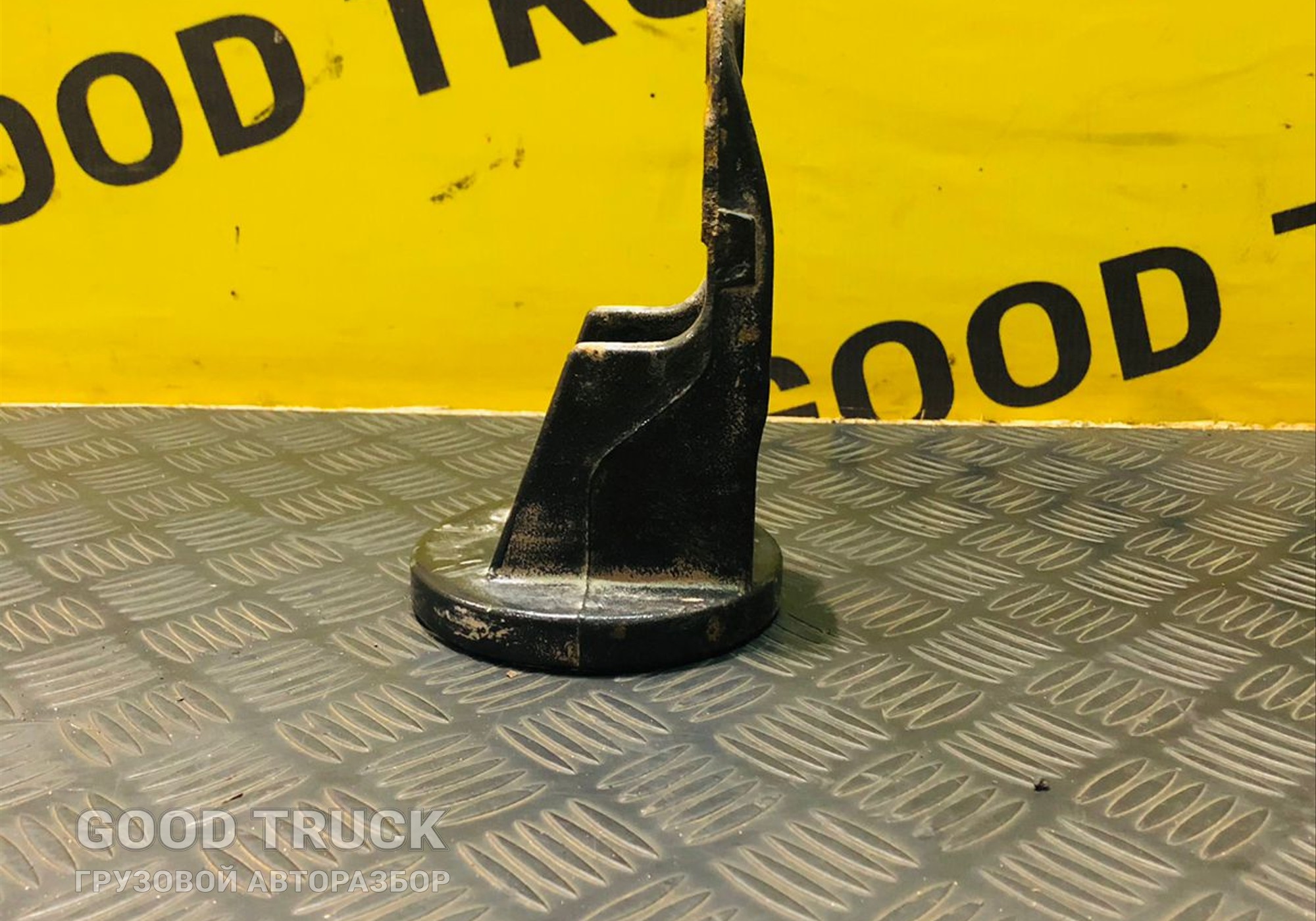 8141401008 Отбойник передней рессоры для Man TGA