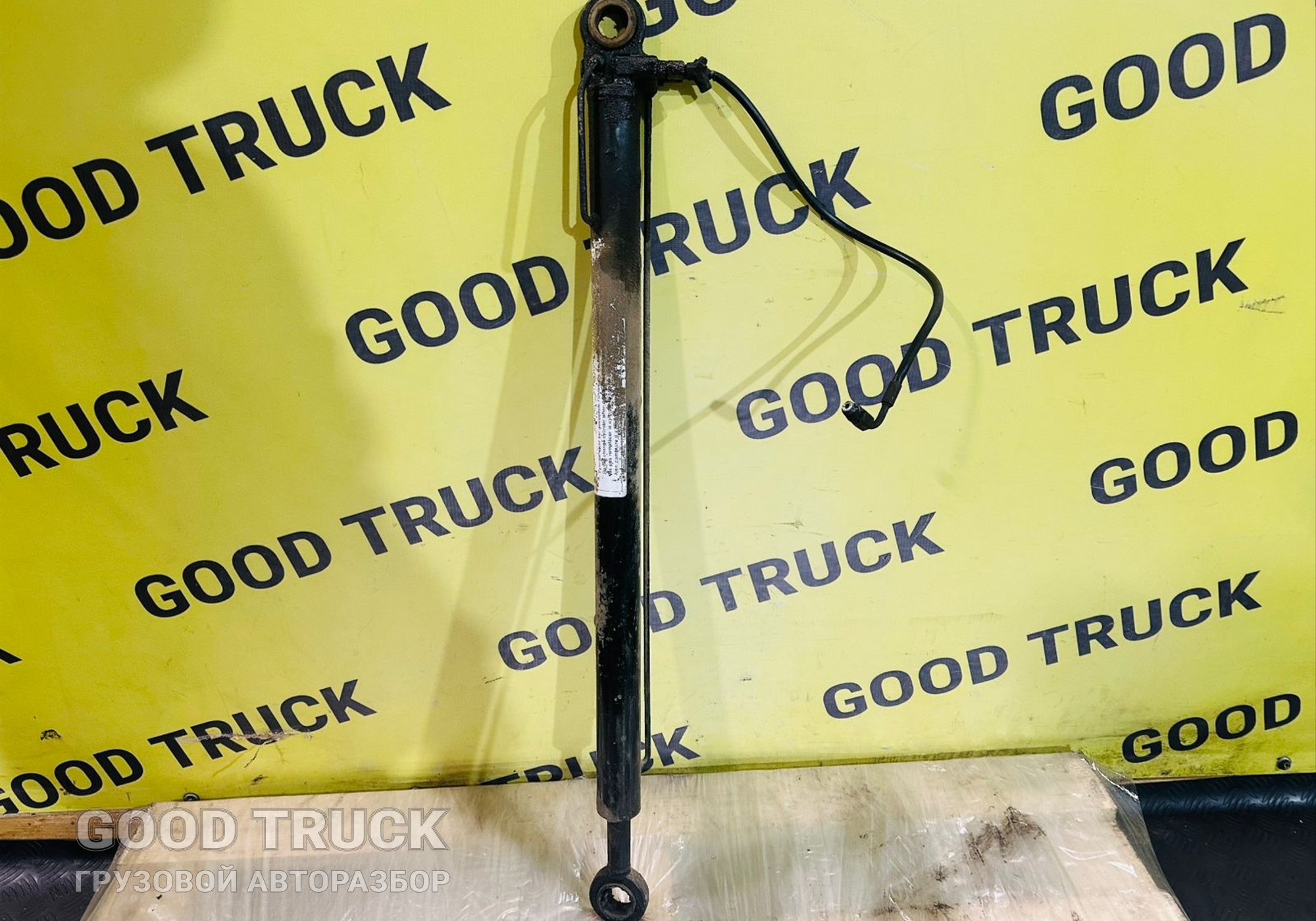 81417236123 Цилиндр подъема кабины для Man